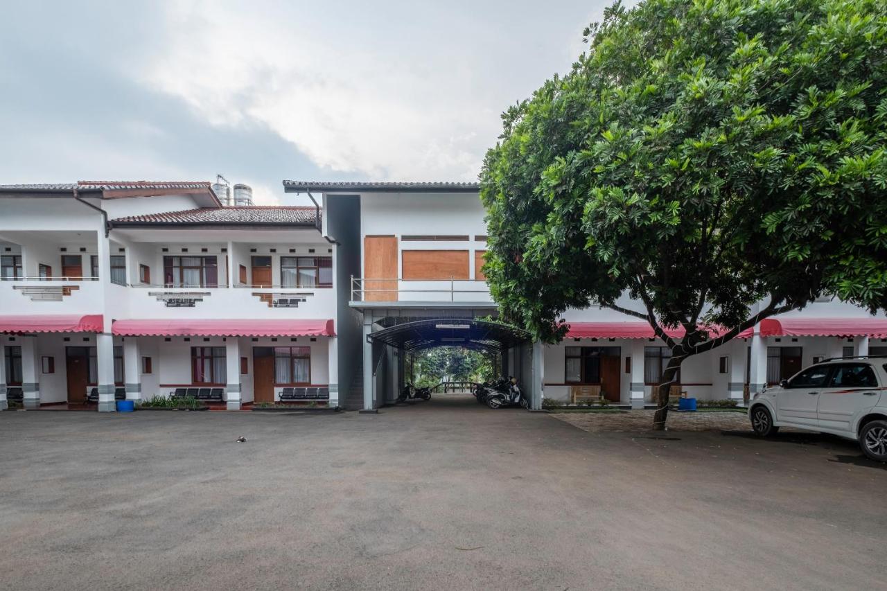 Narima Resort Hotel Lembang Eksteriør bilde